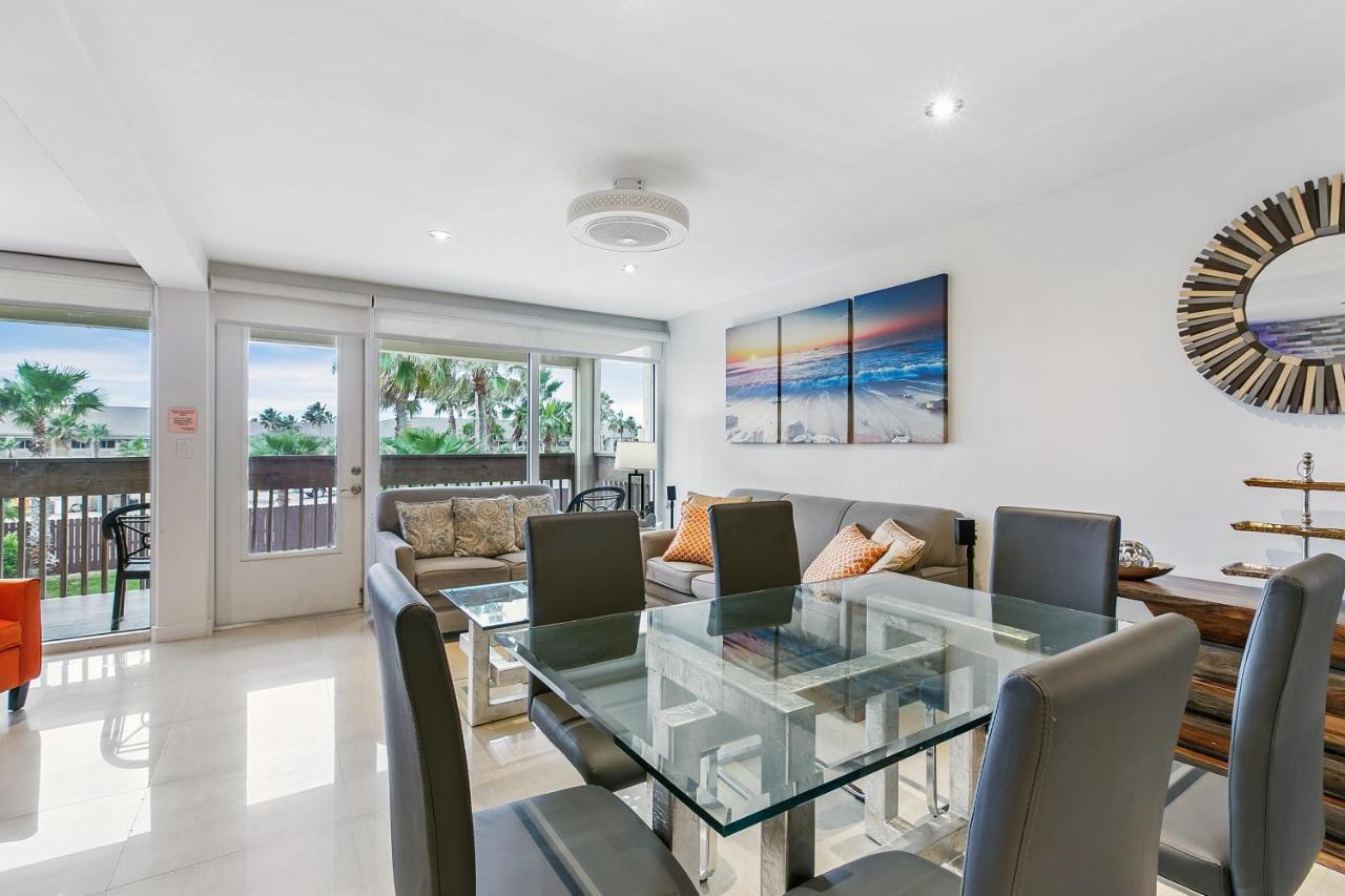 Newly Decorated Condo In Beautiful Beachfront Resort South Padre Island Esterno foto