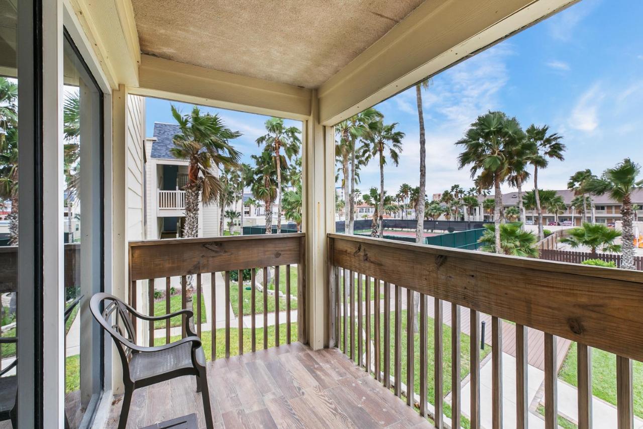 Newly Decorated Condo In Beautiful Beachfront Resort South Padre Island Esterno foto
