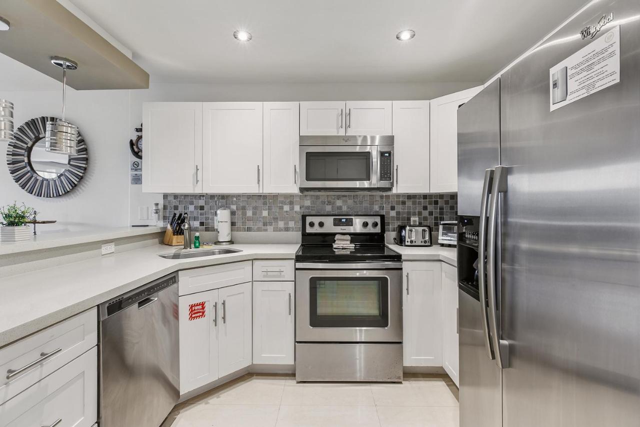 Newly Decorated Condo In Beautiful Beachfront Resort South Padre Island Esterno foto